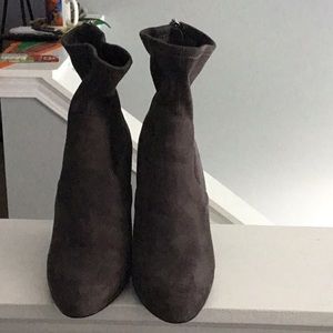 Steve Madden Grey  Brisk Boots